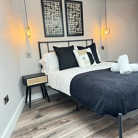 Central Belfast Modern Apartment Great Location Free Parking Екстериор снимка